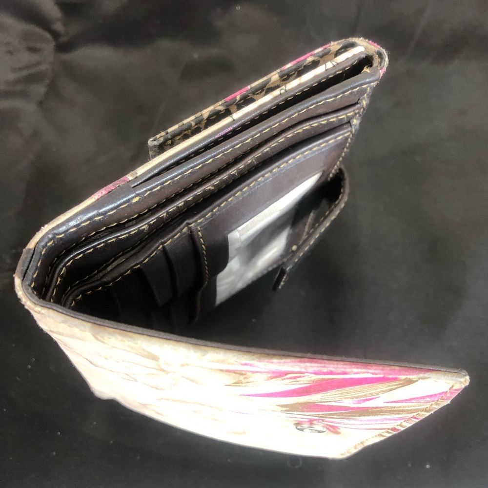 SALVATORE FERRAGAMO Compact Wallet Tiger Leopard Jungle Motif RARE See Match Bag - Picture 11 of 13